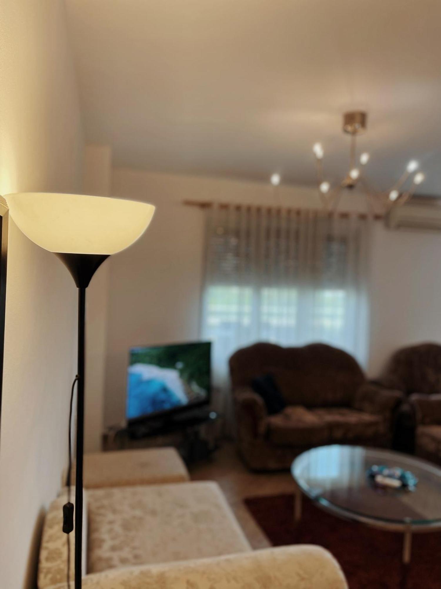 Lovely Apartment Тирана Екстериор снимка