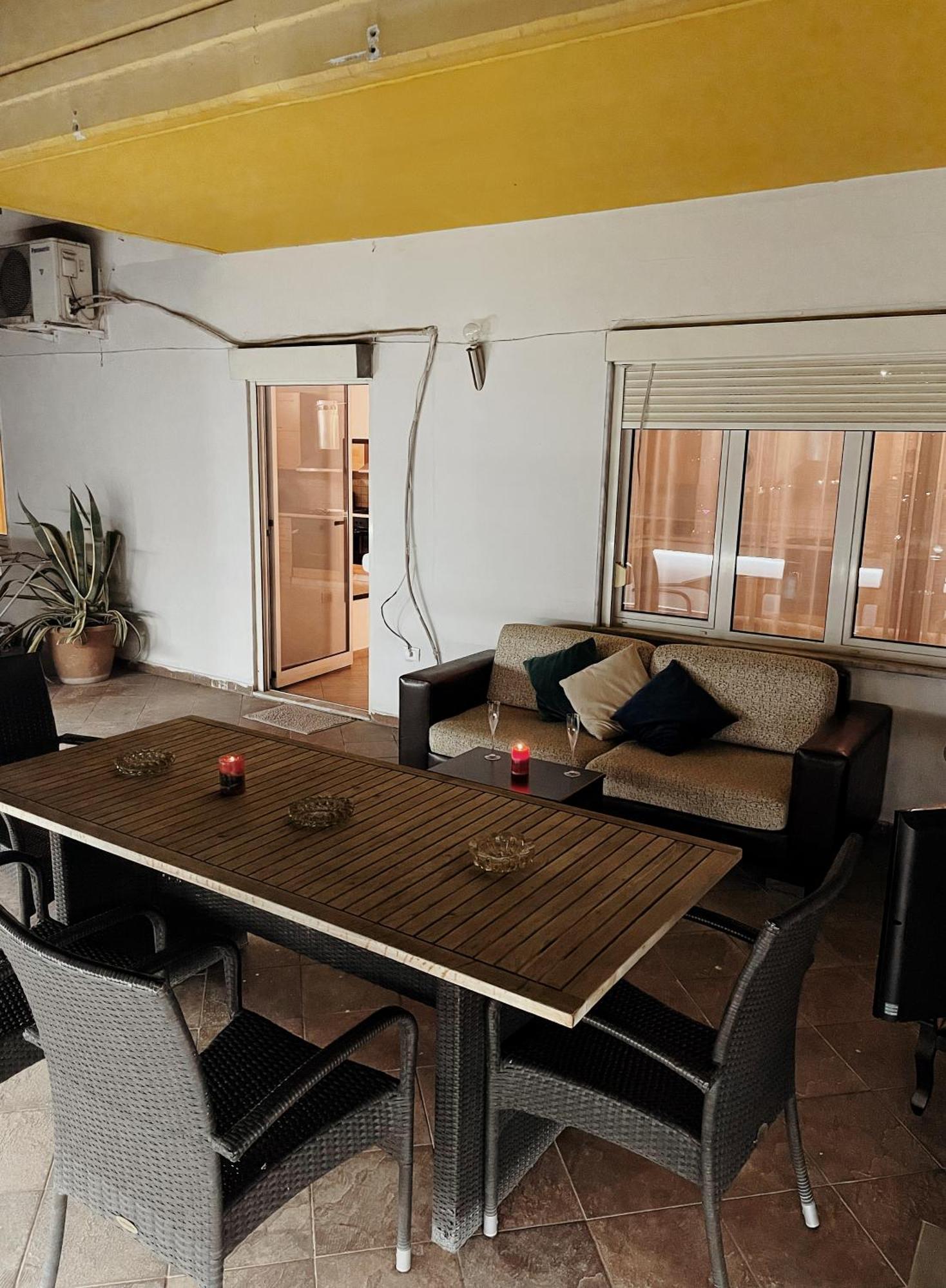 Lovely Apartment Тирана Екстериор снимка