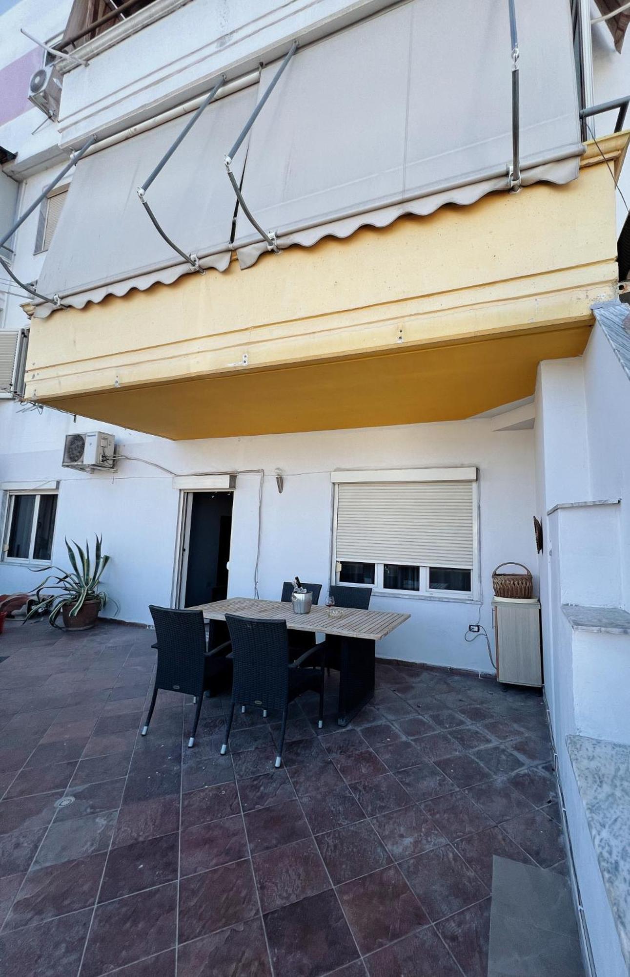 Lovely Apartment Тирана Екстериор снимка