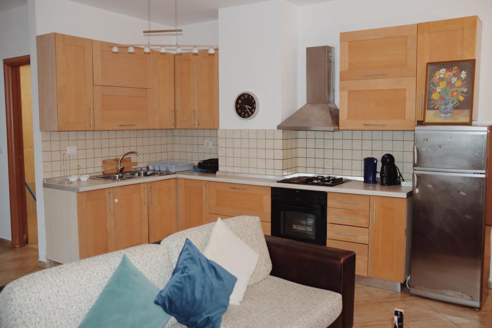 Lovely Apartment Тирана Екстериор снимка