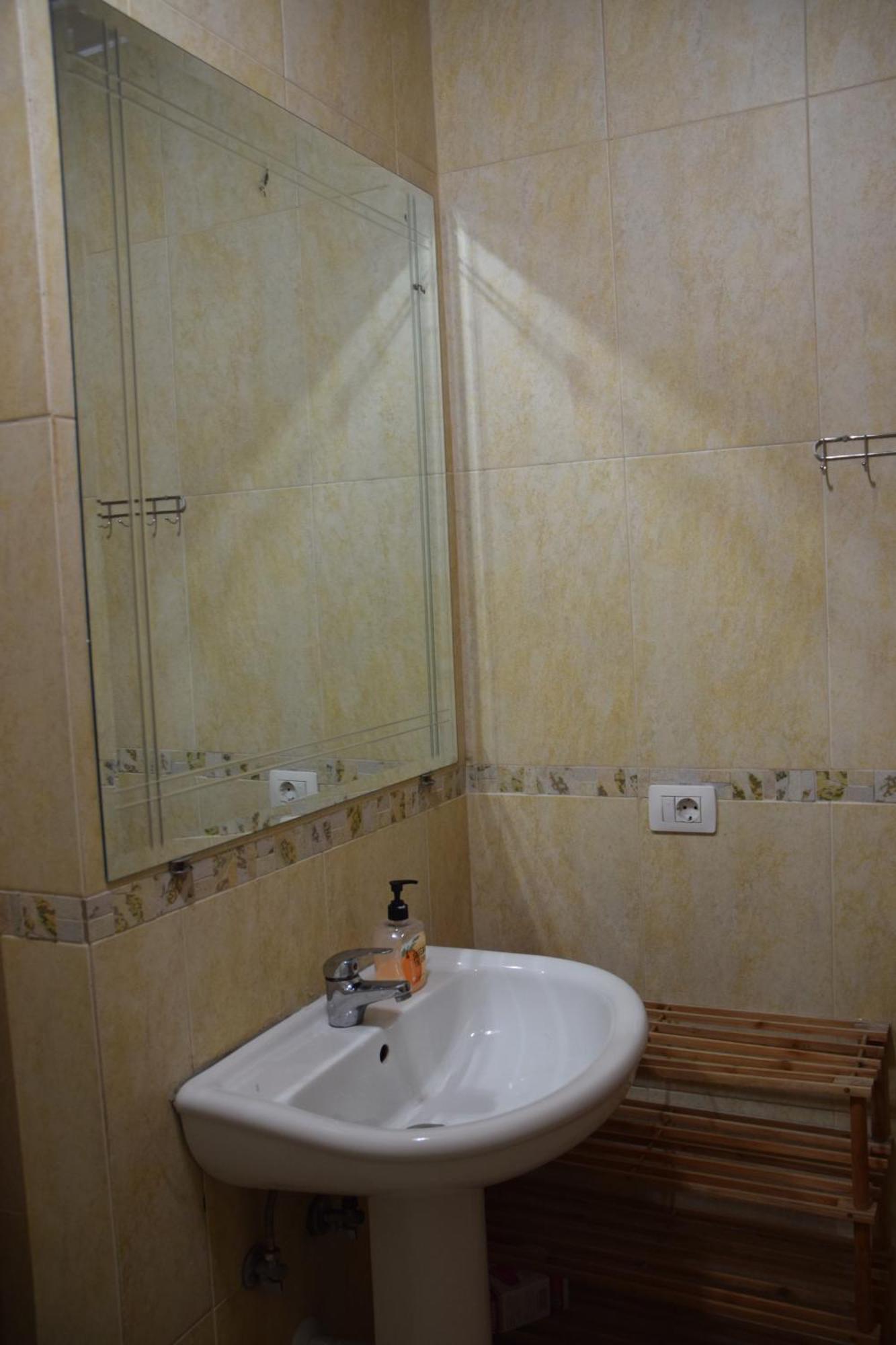 Lovely Apartment Тирана Екстериор снимка